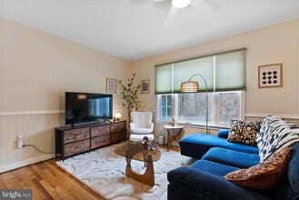 516 Hollingsworth Dr in Winchester, VA - Building Photo - Building Photo