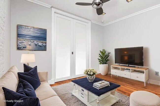 529 E 6th St, Unit 2B in New York, NY - Building Photo - Building Photo