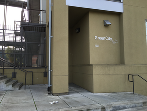 1007 41st St in Oakland, CA - Foto de edificio - Building Photo