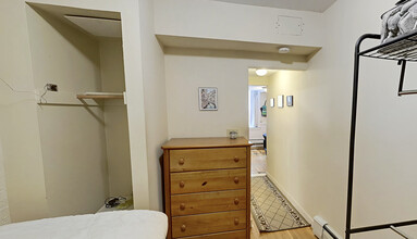 8 Symphony Rd, Unit 1 in Boston, MA - Building Photo - Building Photo