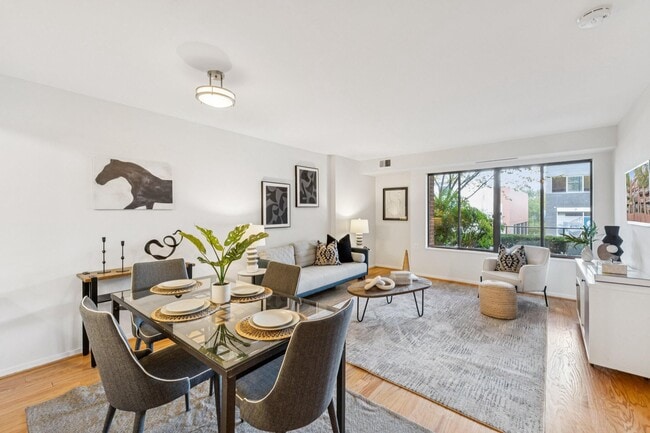 property at 2320 Wisconsin Ave NW