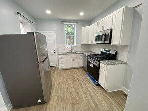 1231 S Peach St in Philadelphia, PA - Building Photo - Building Photo