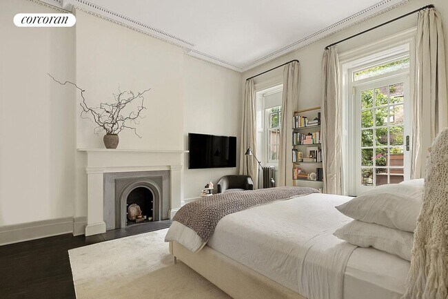 29 Bethune St in New York, NY - Building Photo - Building Photo