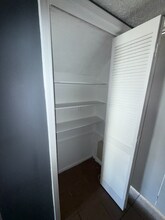 7700 Creekbend Dr in Houston, TX - Building Photo - Building Photo