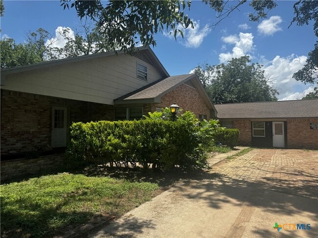 1511 Old Ranch Rd 12
