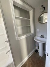 221 W King St, Unit 1 in Strasburg, VA - Building Photo - Building Photo