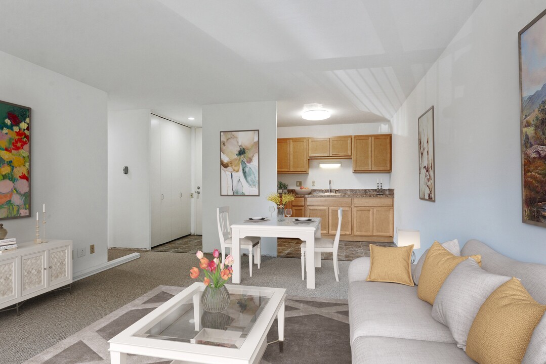 Humboldt Senior 55+ Apartments in St. Paul, MN - Building Photo