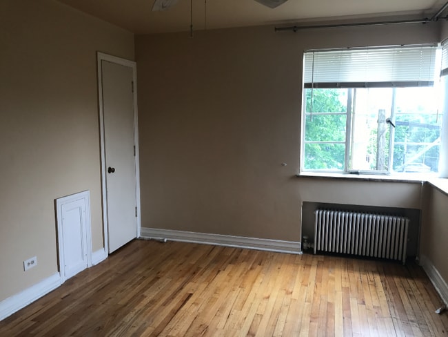 1321 E 10th Ave, Unit 12 in Denver, CO - Foto de edificio - Building Photo