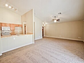 8912 W La Reata Ave in Phoenix, AZ - Building Photo - Building Photo