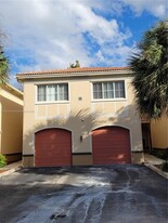 2445 Centergate Dr in Miramar, FL - Building Photo
