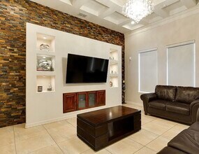 10315 N 26th Ln in McAllen, TX - Building Photo - Building Photo