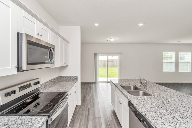 7810 Hightree Dr in Houston, TX - Building Photo - Building Photo