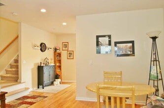 38 Parker Ave in Stamford, CT - Building Photo - Building Photo