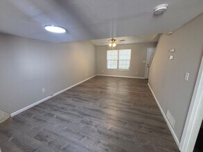 5309-5311-5311 Currituck Ln in Columbia, MO - Building Photo - Building Photo