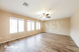 14251 W Windrose Dr in Surprise, AZ - Building Photo - Building Photo