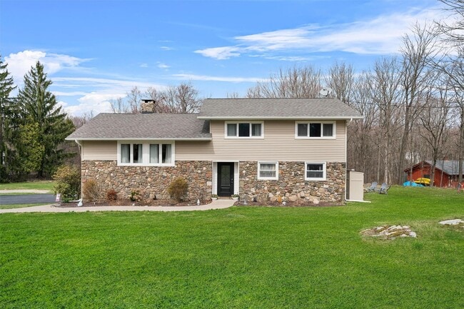 property at 312 W Mombasha Rd