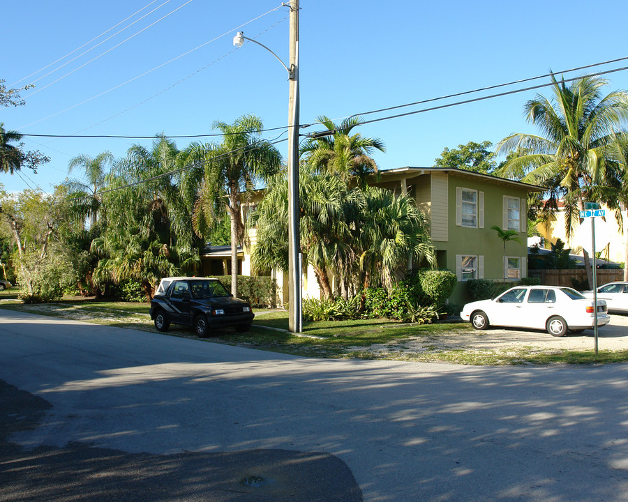 515 NE 17th Ave in Fort Lauderdale, FL - Building Photo