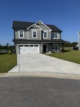 110 Sea Breeze Ct in Sneads Ferry, NC - Building Photo - Building Photo