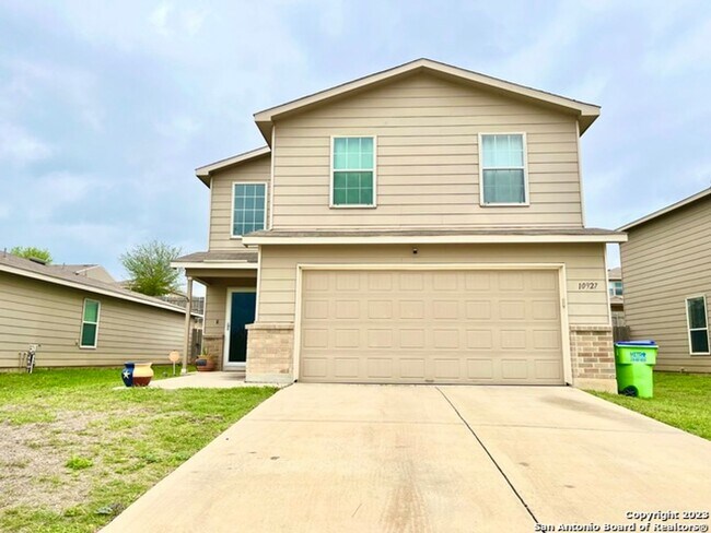 property at 10927 Bosal Trail