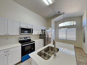 2637 S 63rd Dr in Phoenix, AZ - Building Photo - Building Photo