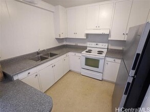 94-447-447 Kahualei Pl in Waipahu, HI - Building Photo - Building Photo