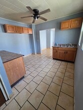 1048 E 4th St in Erie, PA - Building Photo - Building Photo