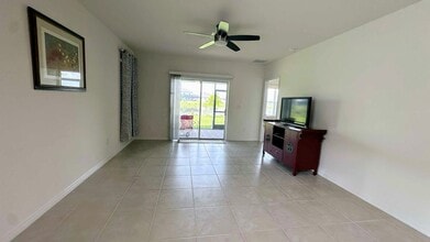 8821 Swell Brooks Ct in North Fort Myers, FL - Building Photo - Building Photo