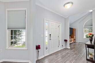 33 Tallman Ln in Franklin Township, NJ - Building Photo - Building Photo