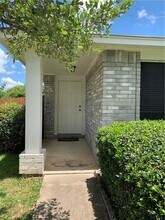 1501 Nettie Dr in Leander, TX - Building Photo - Building Photo