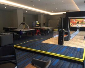 1010 Brickell Ave, Unit 2609 in Miami, FL - Foto de edificio - Building Photo