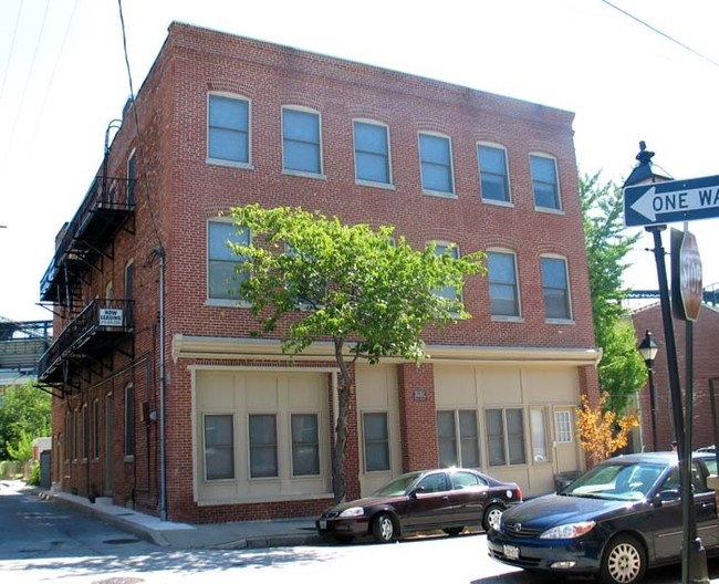 515 Warner St in Baltimore, MD - Building Photo - Building Photo