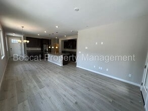 860 Furlong Dr in Minden, NV - Building Photo - Building Photo
