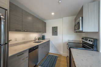 56 Ashford St, Unit 3 in Boston, MA - Building Photo - Building Photo