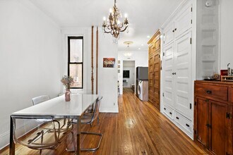1110 Park Ave in Hoboken, NJ - Building Photo - Building Photo
