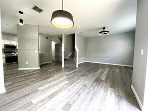 6682 S Goldenrod Rd in Orlando, FL - Building Photo - Building Photo