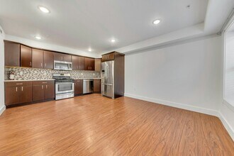 308 18th St in Union City, NJ - Building Photo - Building Photo