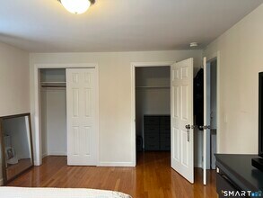 79 Westbrook Dr in Waterbury, CT - Building Photo - Building Photo