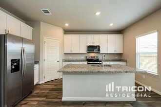 5603 Luna Pass in Saint Hedwig, TX - Building Photo - Building Photo