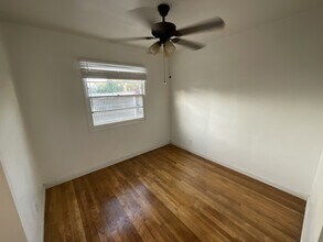 2475 Silver Lake Blvd in Los Angeles, CA - Building Photo - Building Photo