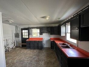 1018 Giddings St in Danville, IL - Building Photo - Building Photo