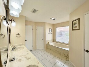 2634 Williams Grant in Sugar Land, TX - Building Photo - Building Photo