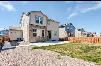 434 N Old Hammer St in Aurora, CO - Building Photo - Building Photo
