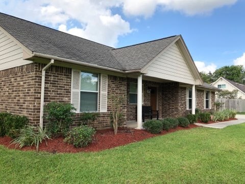 129 Old Angleton Rd in Lake Jackson, TX - Building Photo - Building Photo