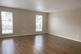 217 Church St, Unit 201 in Galveston, TX - Building Photo