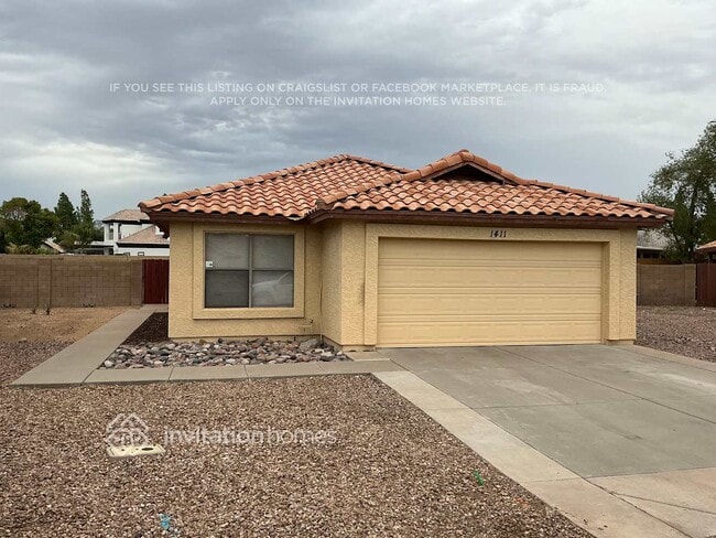 property at 1411 S Quinn