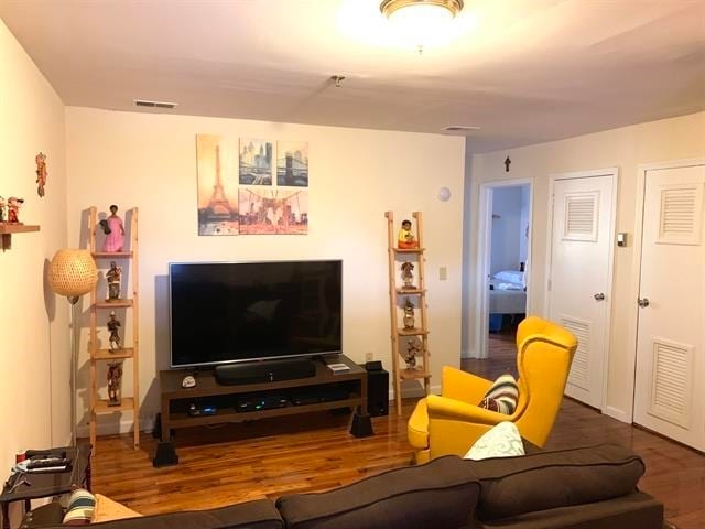 property at 524-526 4th St