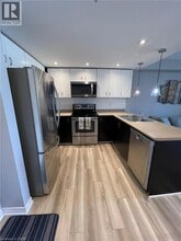 37 Goodwin Dr in Guelph, ON - Building Photo - Building Photo