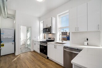 4001 N Elston Ave in Chicago, IL - Building Photo - Building Photo