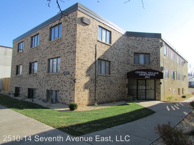 2510 7th Ave E in North St. Paul, MN - Building Photo - Building Photo