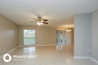 24100 Turtlerock Ct in Lutz, FL - Building Photo - Building Photo